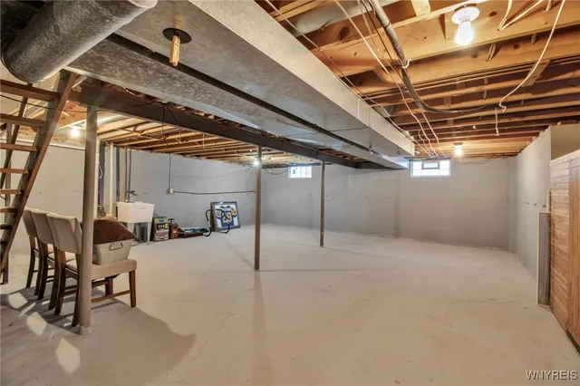 $349,900 | 271 Sprucewood Terrace, Amherst, NY 14221