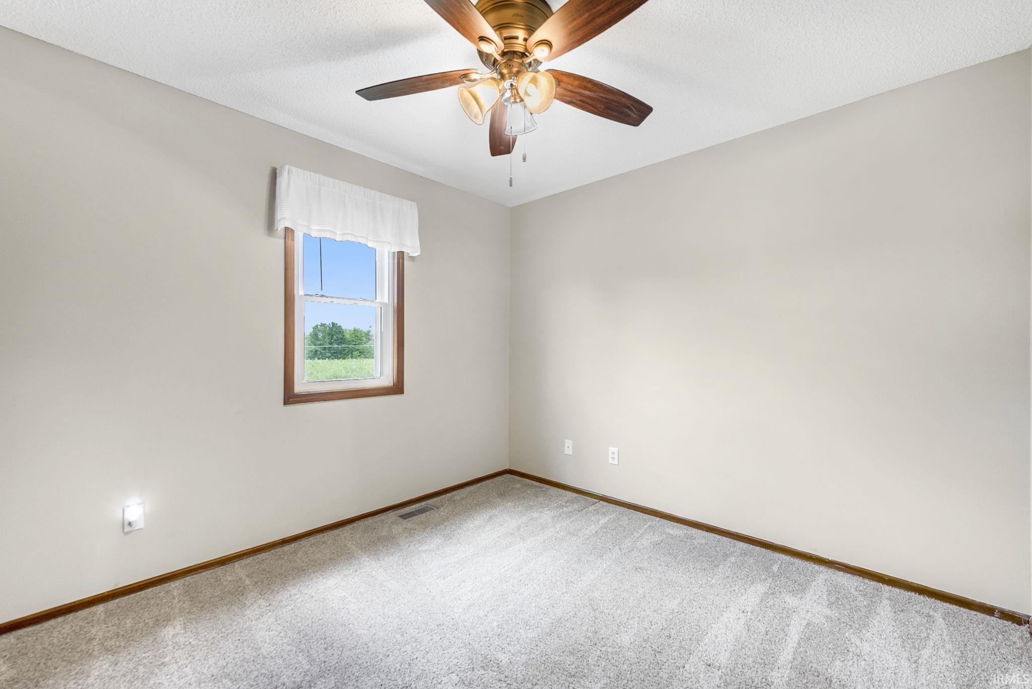 9102 Almond Tree Court Fort Wayne, IN 46804 - Photo 20 of 35