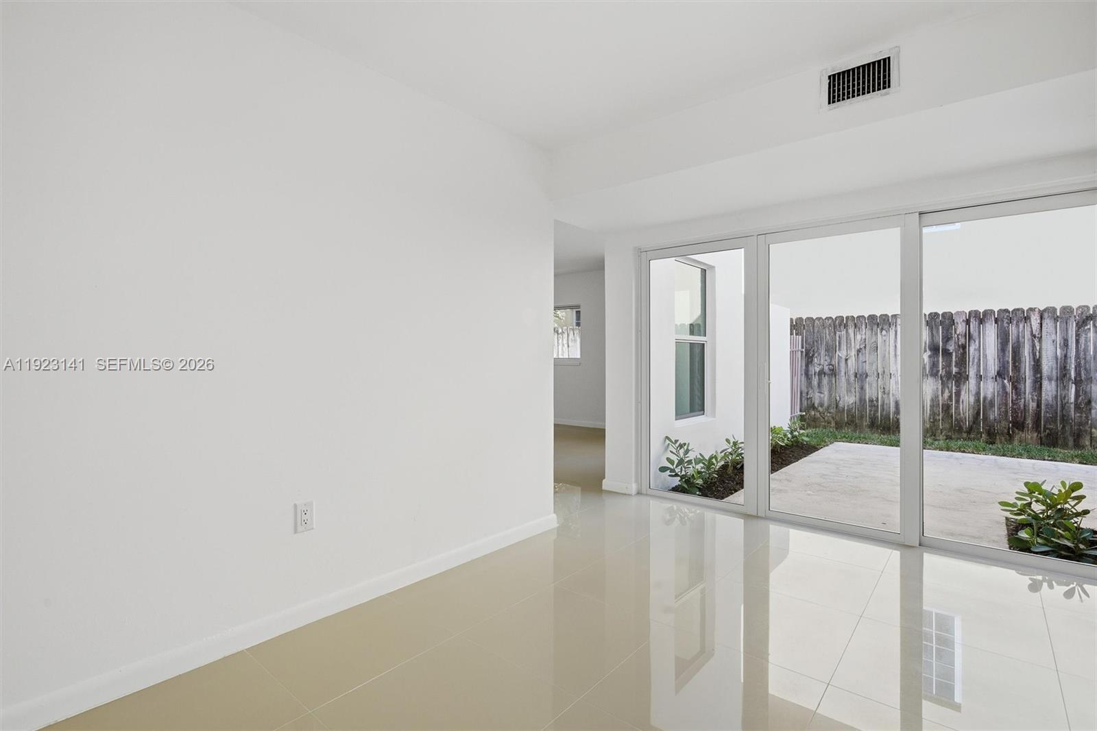 1045 Southwest 25th Avenue Miami, FL 33135 - Photo 6 of 43