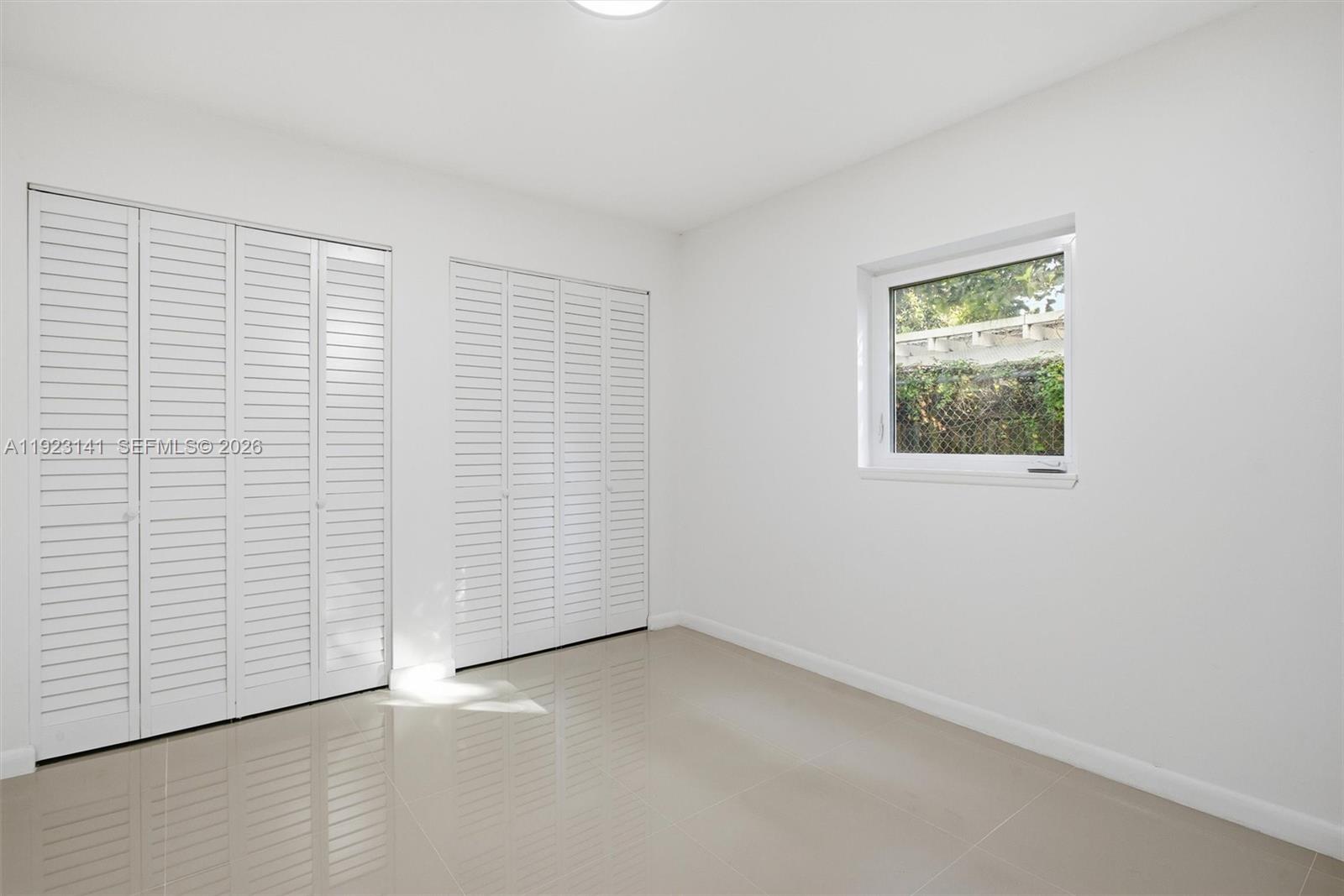 1045 Southwest 25th Avenue Miami, FL 33135 - Photo 9 of 43