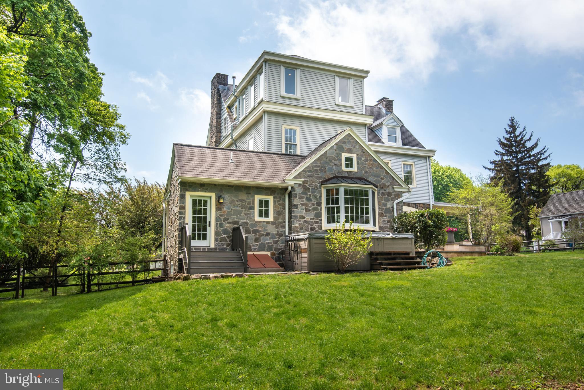 559 Red Fox Lane Wayne, PA 19087 - Photo 2 of 57 One acre level lot