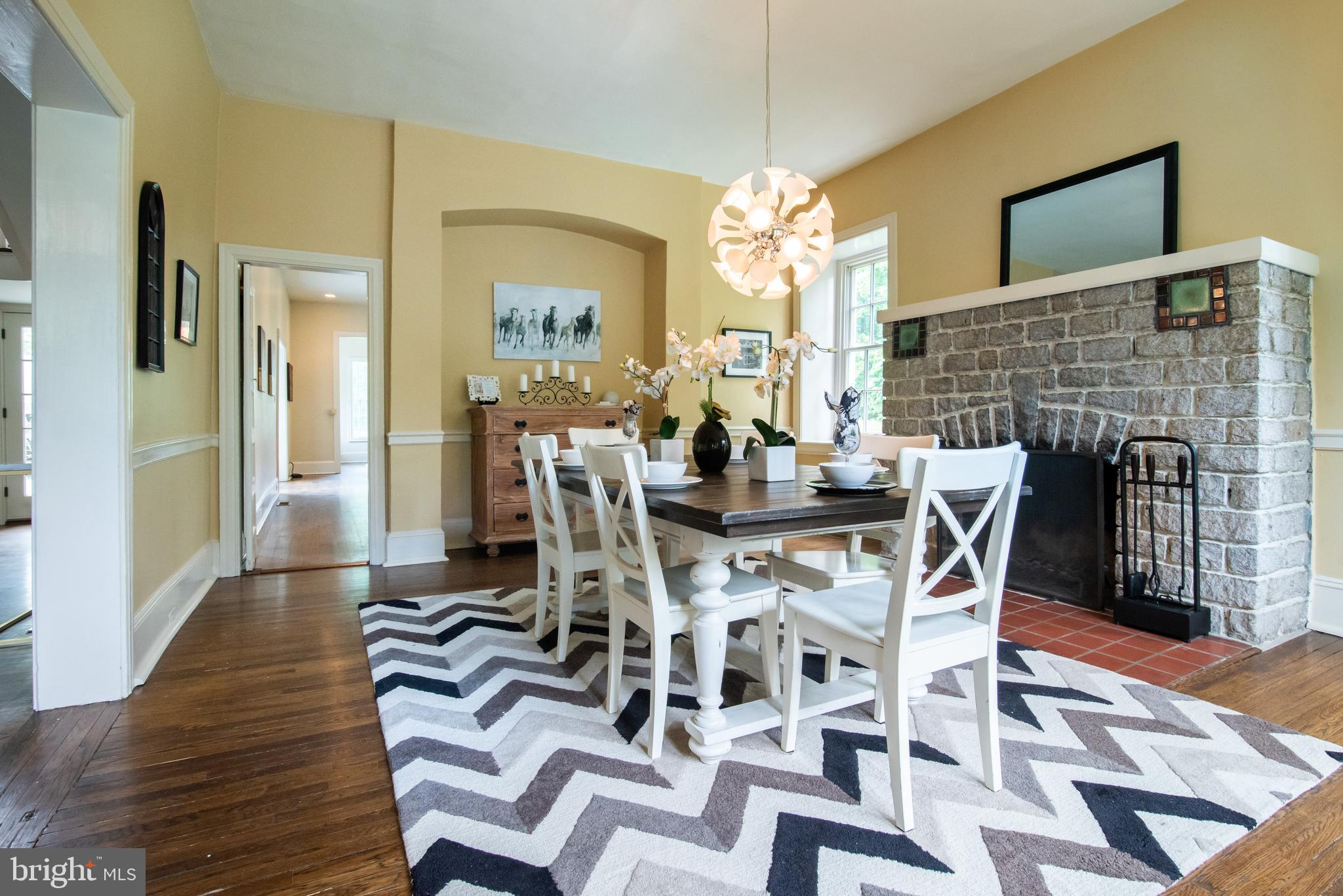 559 Red Fox Lane Wayne, PA 19087 - Photo 15 of 57 Dining room with fireplace
