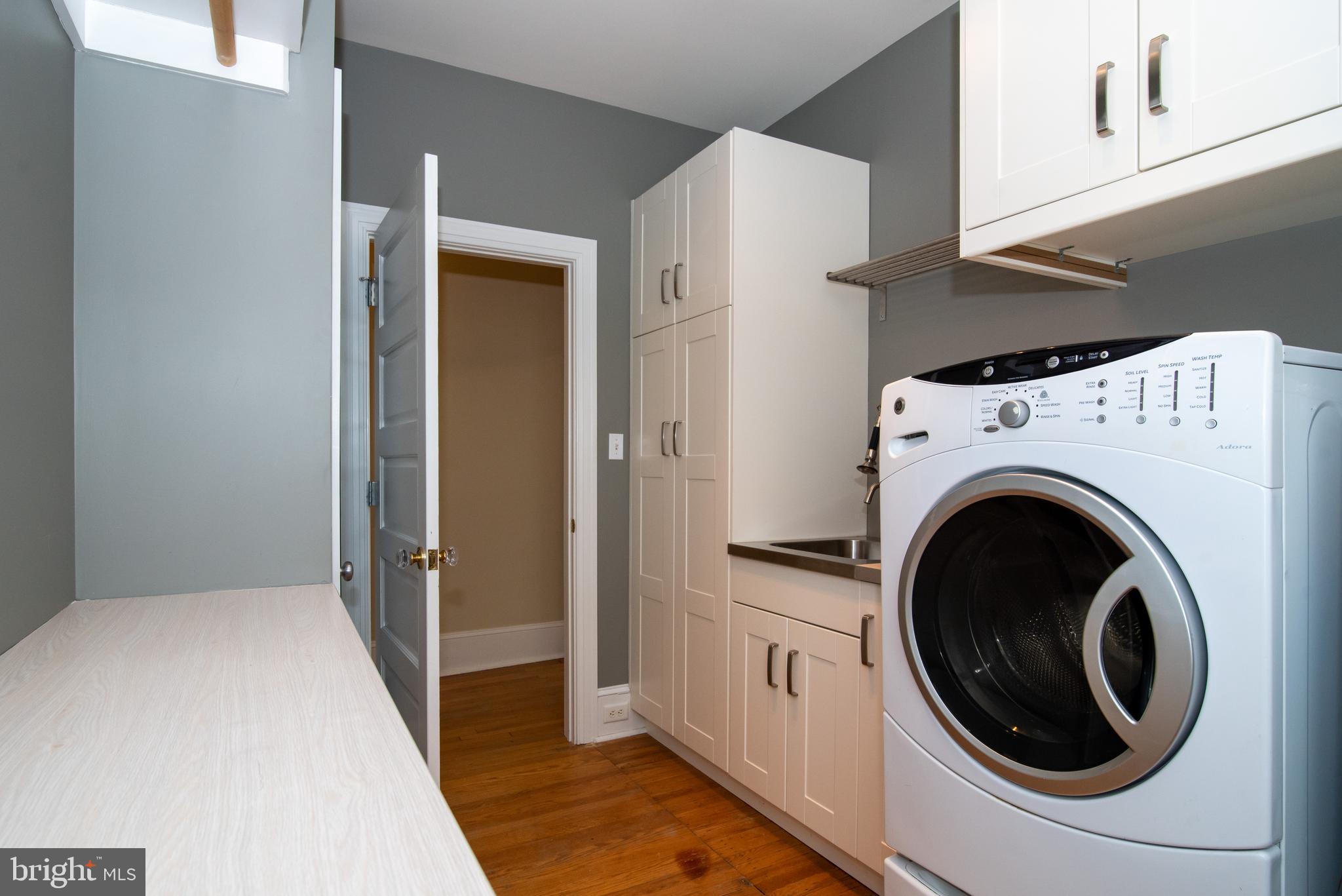 559 Red Fox Lane Wayne, PA 19087 - Photo 57 of 57 Front loading washer & dryer