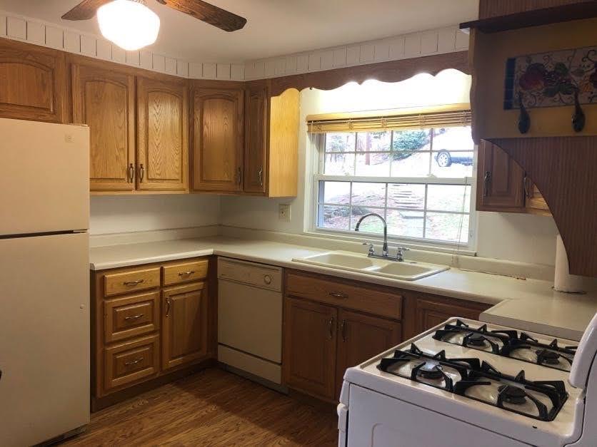 37 Forest Hills Road Pittsburgh, PA 15221 - Photo 8 of 24 Gallery Image 8