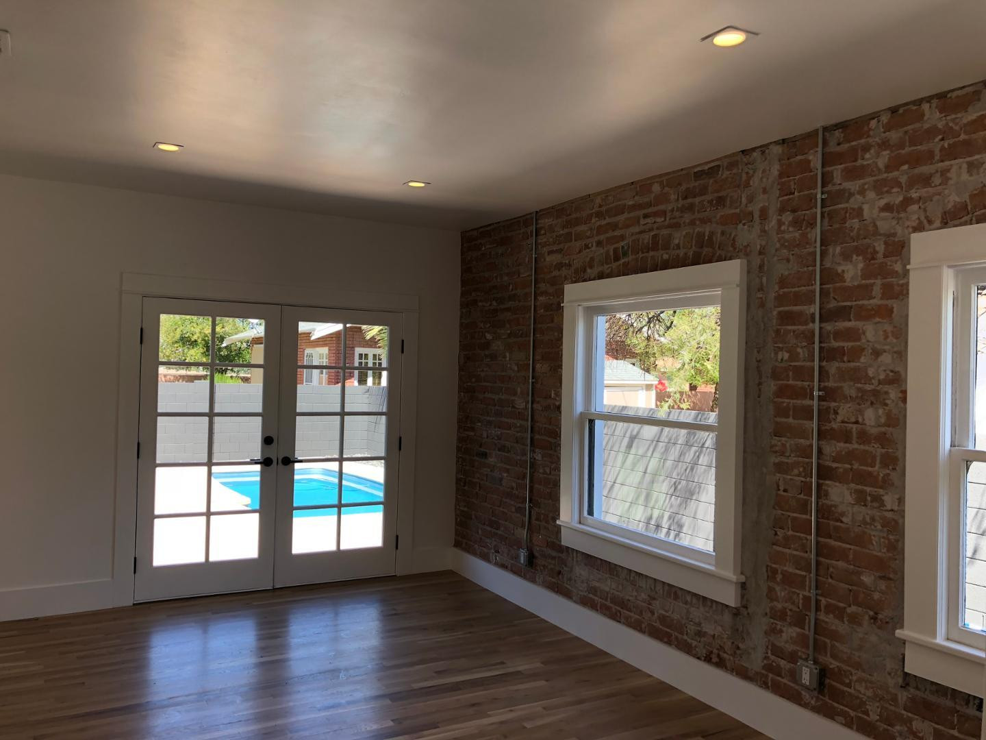 942 East Coronado Road Phoenix, AZ 85006 - Photo 2 of 16 Photo #2