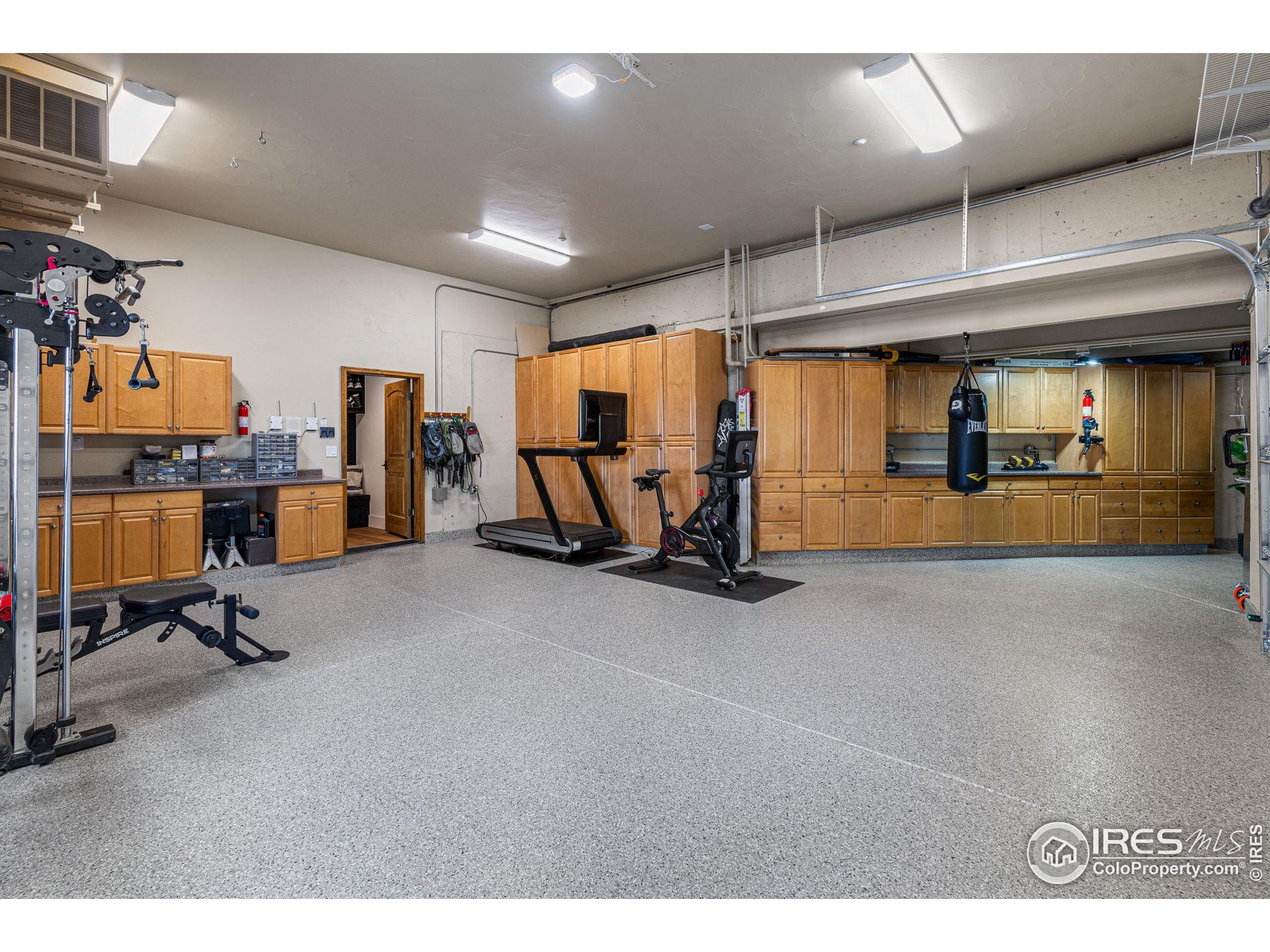 166 Valley View Way Boulder, CO 80304 - Photo 38 of 40 a view of a room with gym equipment