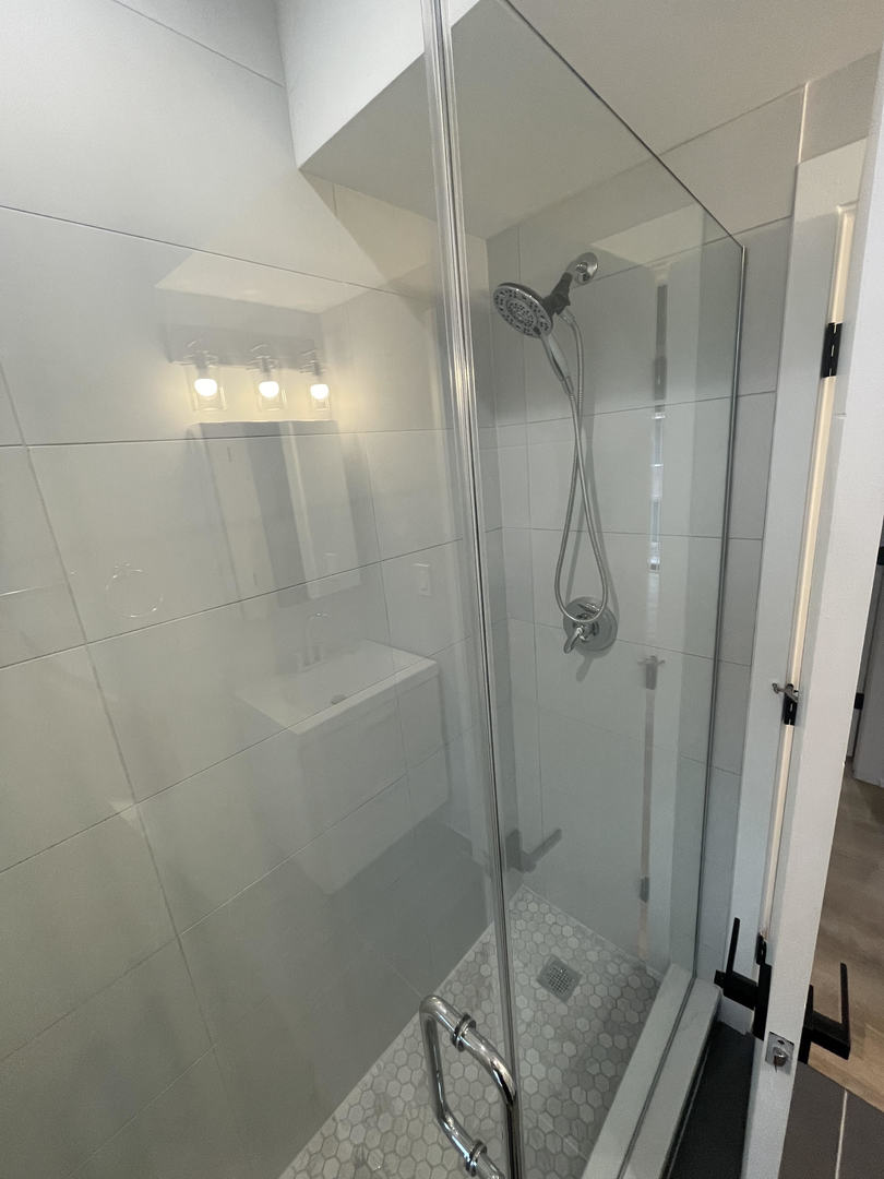 1548 West Juneway Terrace, Unit 2A Chicago, IL 60626 - Photo 15 of 21