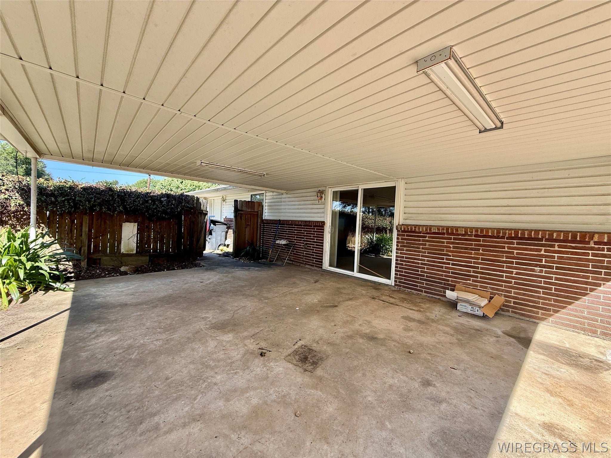 613 West Spring Avenue Geneva, AL 36340 - Photo 5 of 33 Gallery Image 5