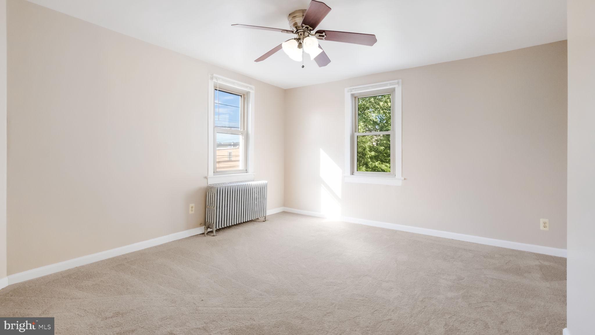 357 Washington Street Bristol, PA 19007 - Photo 19 of 28