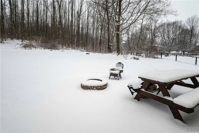 $249,900 | 18 Gridley Place, Paris, NY 13456