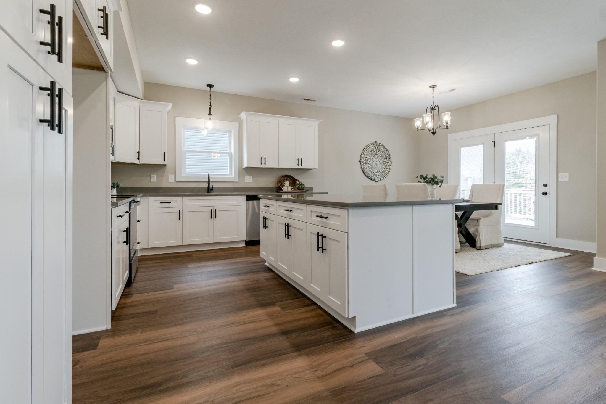 2503 Ashland City Road Clarksville, TN 37043 - Photo 7 of 29