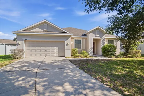 $469,900 | 1520 Rhodeswell Lane, Dover, FL 33527
