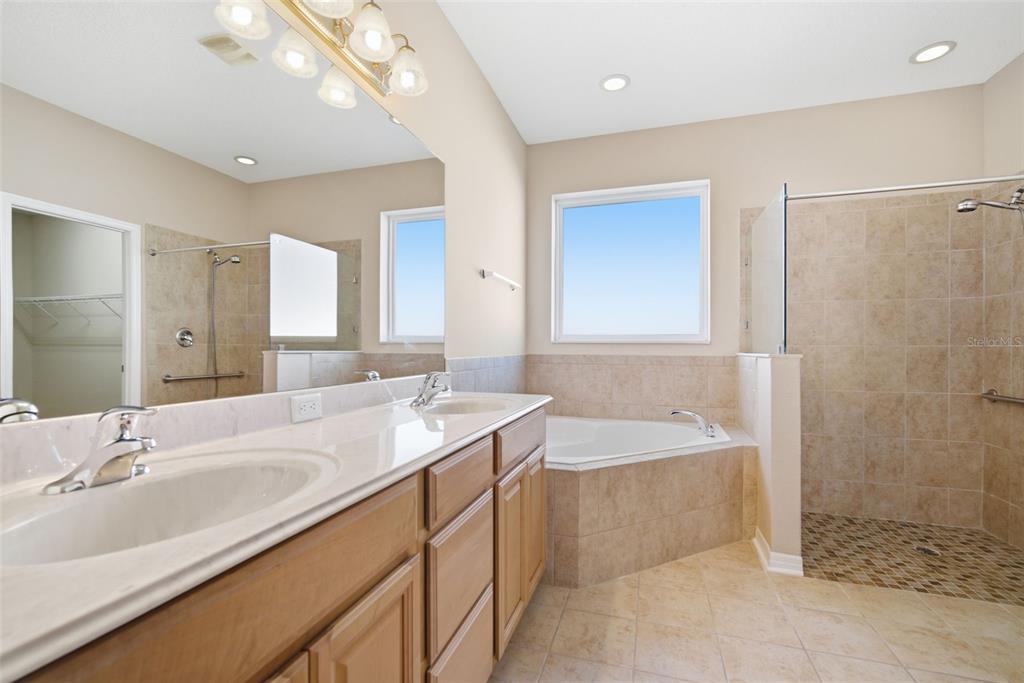 1520 Rhodeswell Lane Dover, FL 33527 - Photo 33 of 53