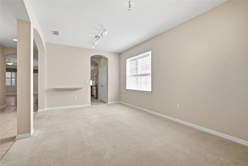 1520 Rhodeswell Lane Dover, FL 33527 - Photo 5 of 53