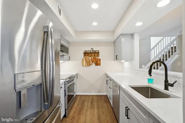 $429,000 | 1365 Garden Wall Circle, Unit 703, Reston, VA 20194