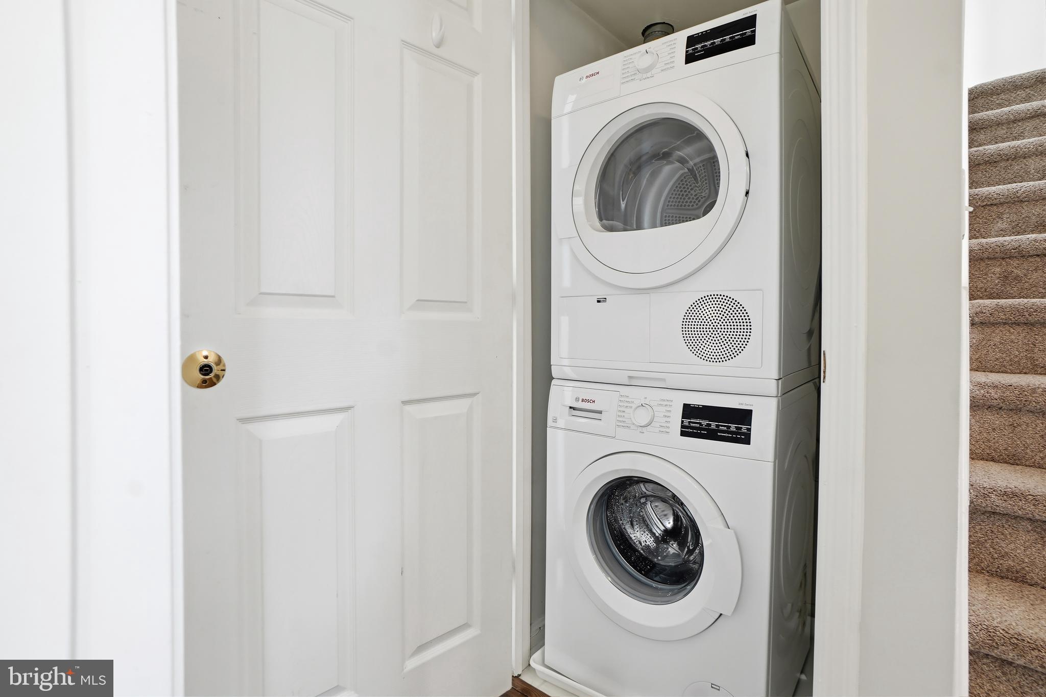 1365 Garden Wall Circle, Unit 703 Reston, VA 20194 - Photo 22 of 31 Convenient in unit laundry