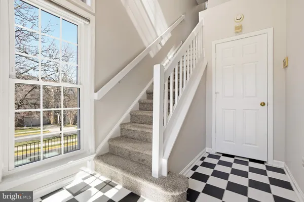 $429,000 | 1365 Garden Wall Circle, Unit 703, Reston, VA 20194