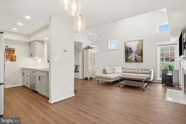 $429,000 | 1365 Garden Wall Circle, Unit 703, Reston, VA 20194