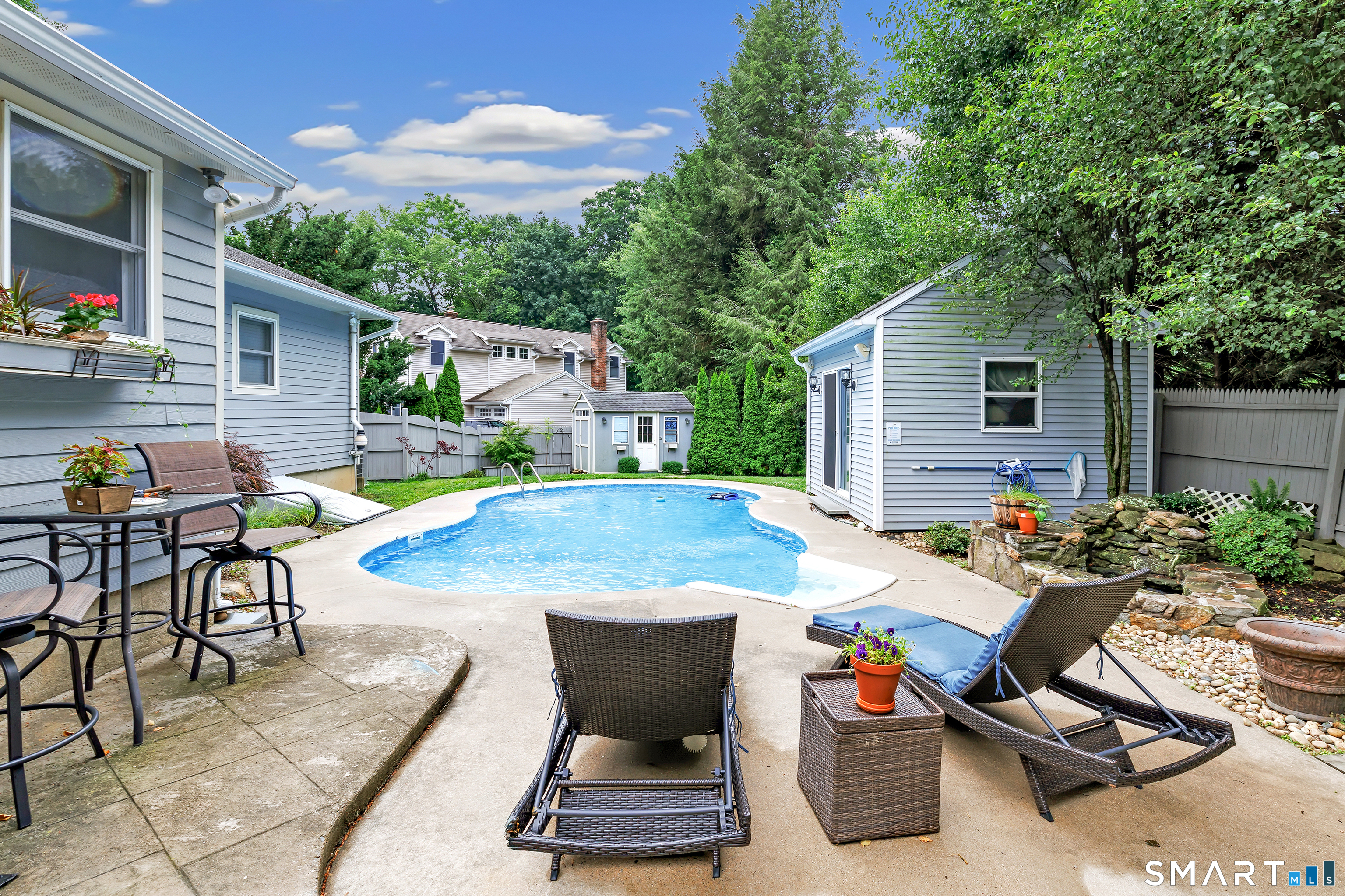 47 Sorghum Road Shelton, CT 06484 - Photo 28 of 40 Pool and patio
