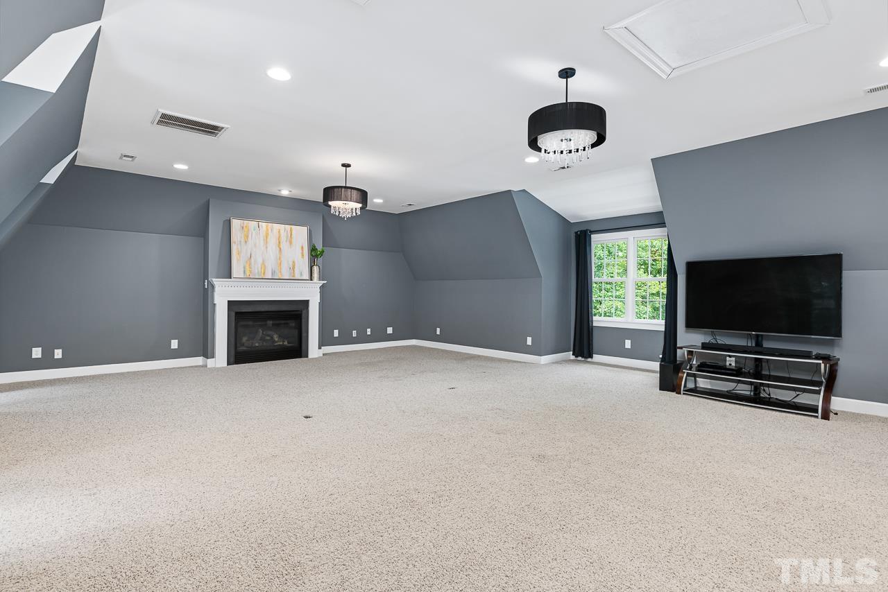 8305 Meadow Ridge Court Raleigh, NC 27615 - Photo 48 of 83 Gallery Image 48