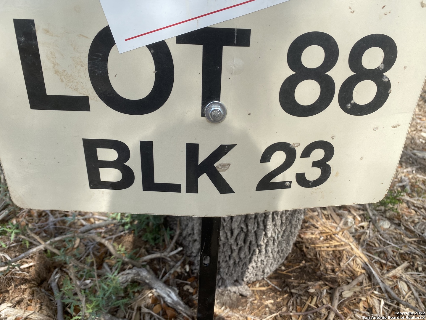 24510 Paraiso Ridge San Antonio, TX 78255 - Photo 5 of 11 a close up of a sign board
