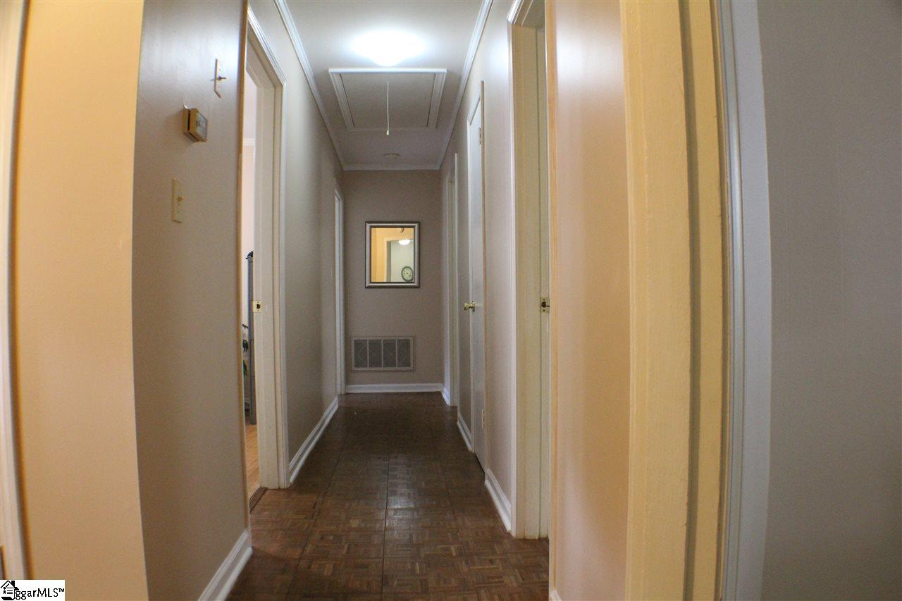 100 Waddell Road Greenville, SC 29609 - Photo 21 of 36 Gallery Image 21