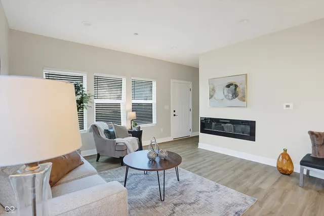 $449,900 | 1429 Deloss Street, Indianapolis, IN 46203