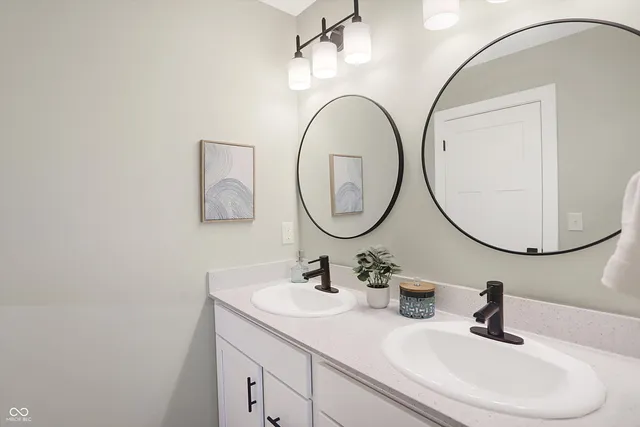 $449,900 | 1429 Deloss Street, Indianapolis, IN 46203