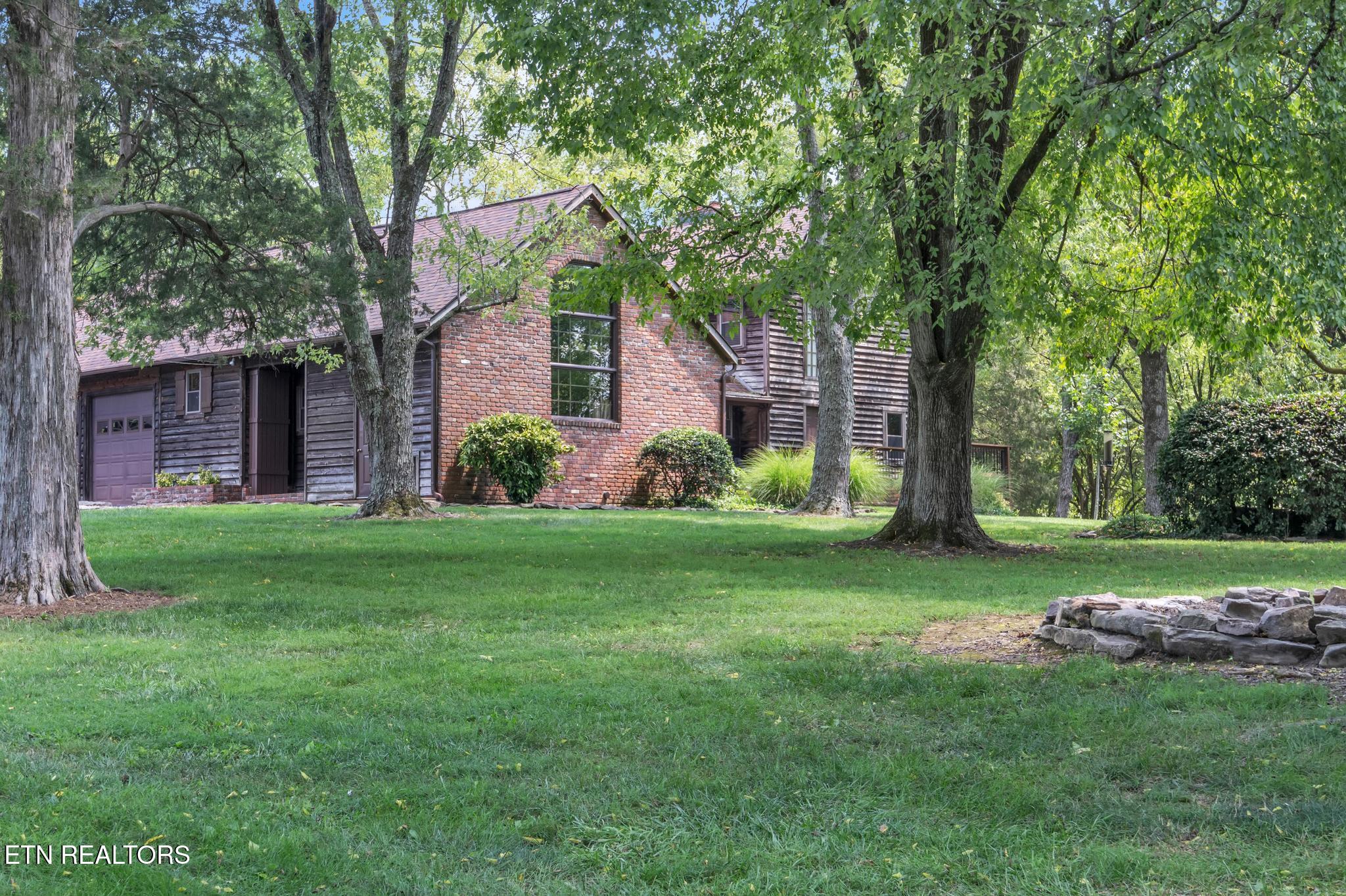 325 Lone Ridge Lane Clinton, TN 37716 - Photo 50 of 51 Side entry view