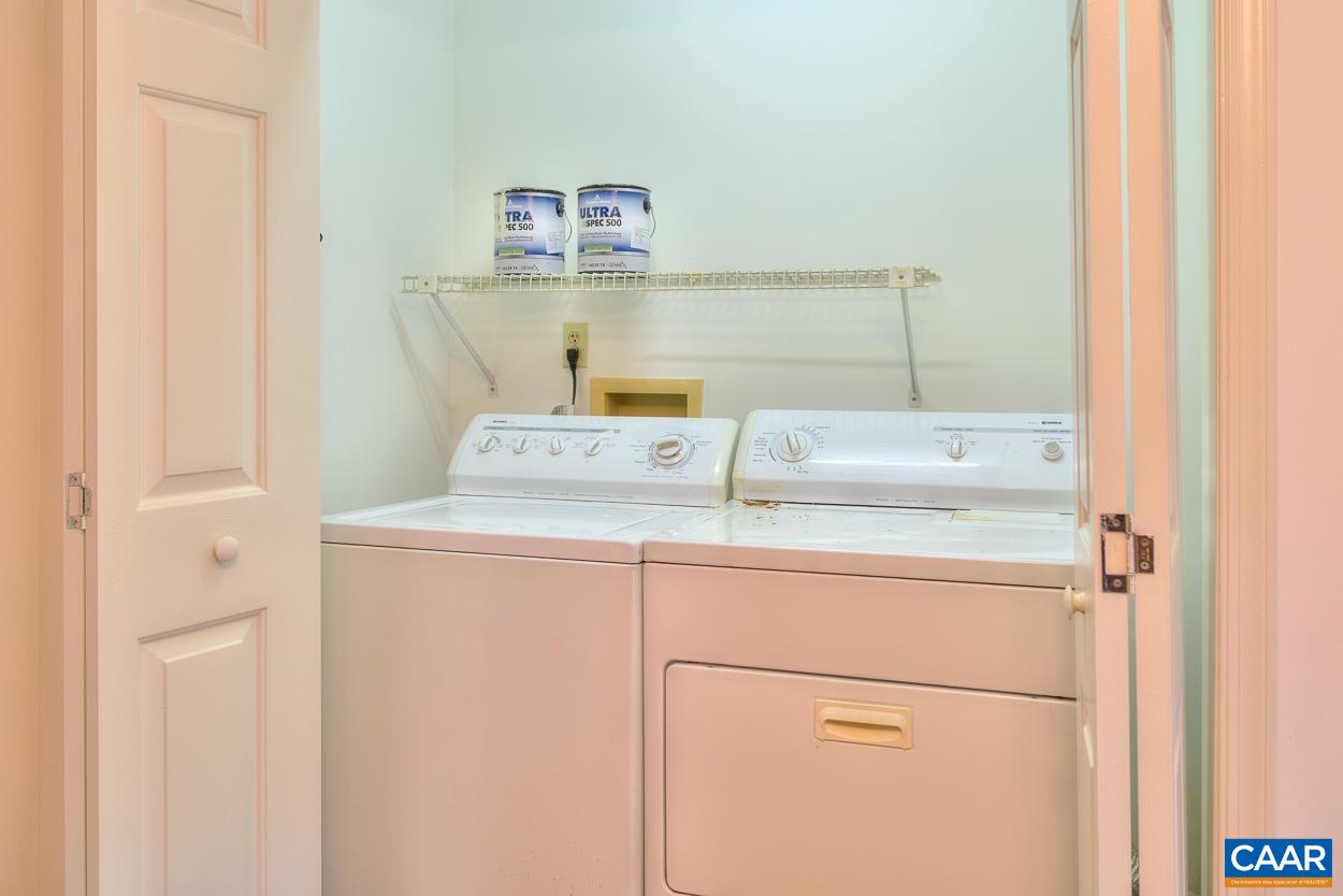 12 Begum Road Palmyra, VA 22963 - Photo 14 of 30 a utility room with dryer and washer