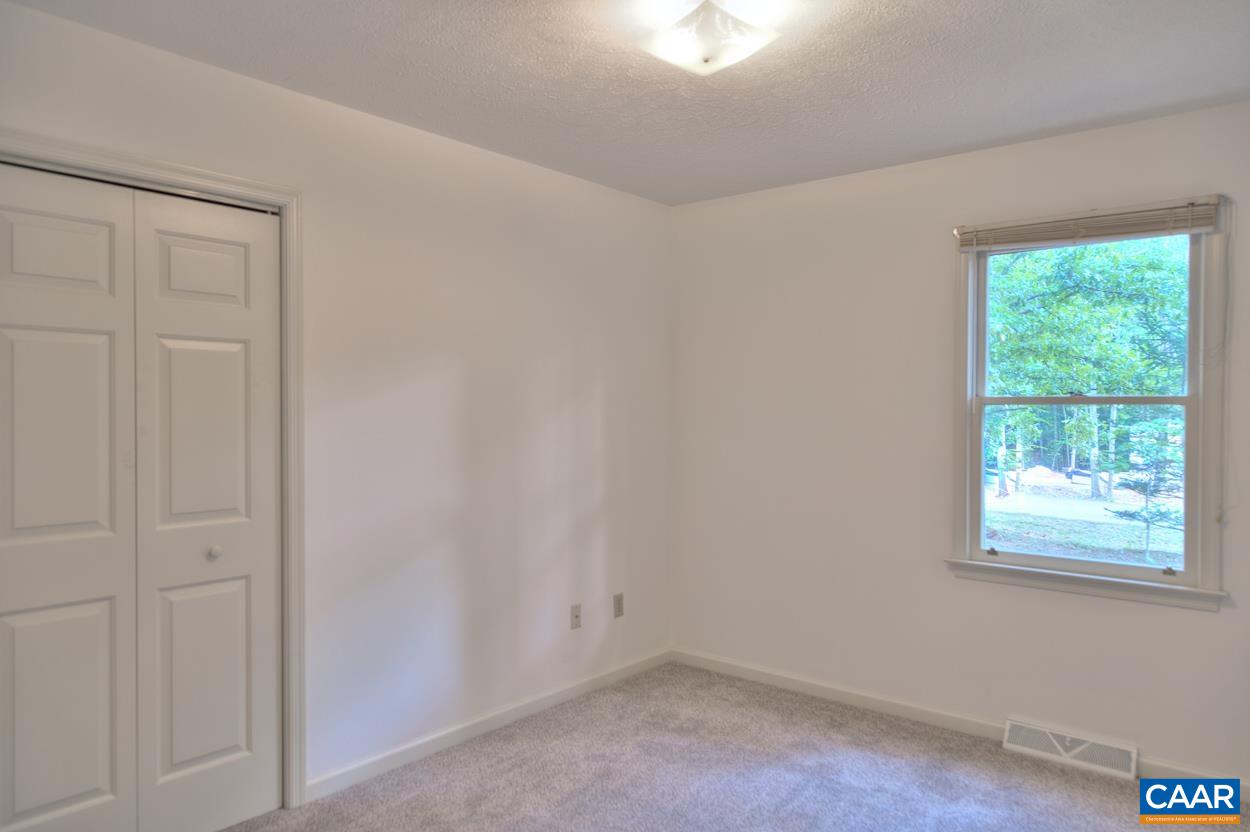 12 Begum Road Palmyra, VA 22963 - Photo 21 of 30 an empty room with a window