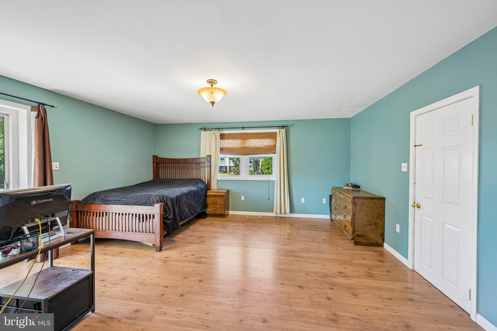 2 Flamingo Road Hatboro, PA 19040 - Photo 32 of 60 Gallery Image 32