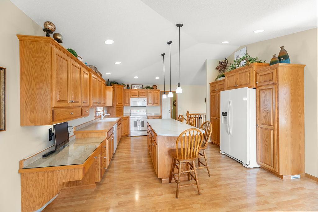 4432 3rd Street South Moorhead, MN 56560 - Photo 4 of 40