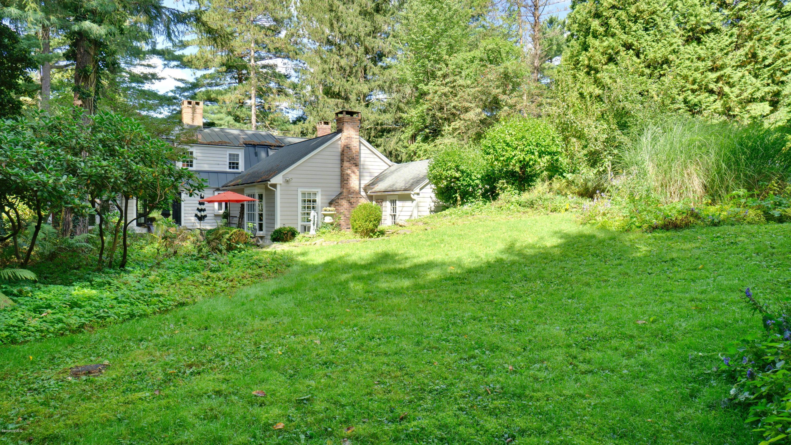 233 Holmes Road Pittsfield, MA 01201 - Photo 29 of 34 Back yard