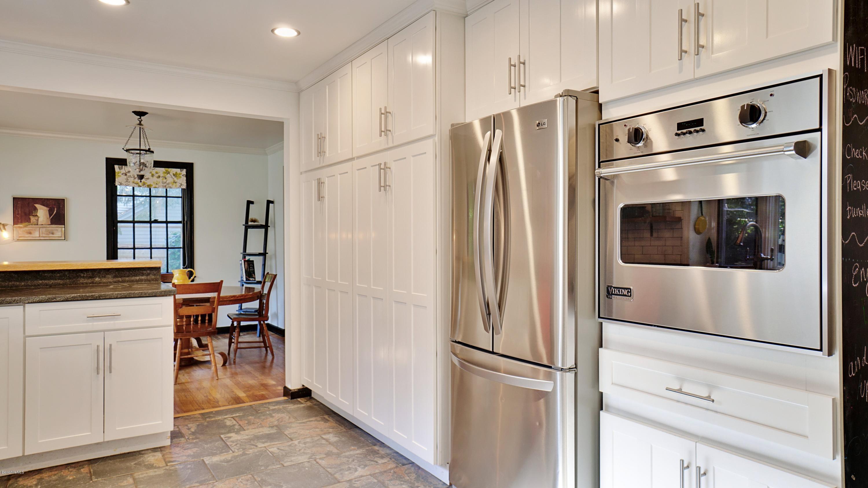 233 Holmes Road Pittsfield, MA 01201 - Photo 4 of 34 Kitcheb