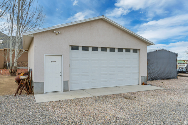 791 East Saddle Road Grantsville, UT 84029 - Photo 4 of 34
