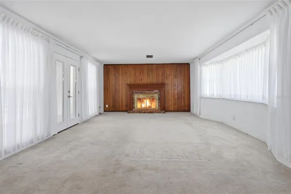 $579,000 | 102 Ann Rustin Drive, Ormond Beach, FL 32176