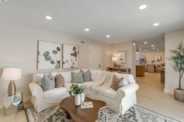 $1,250,000 | 5436 Charlotte Way, Livermore, CA 94550