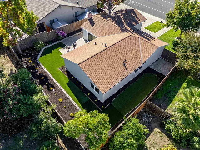 $1,250,000 | 5436 Charlotte Way, Livermore, CA 94550