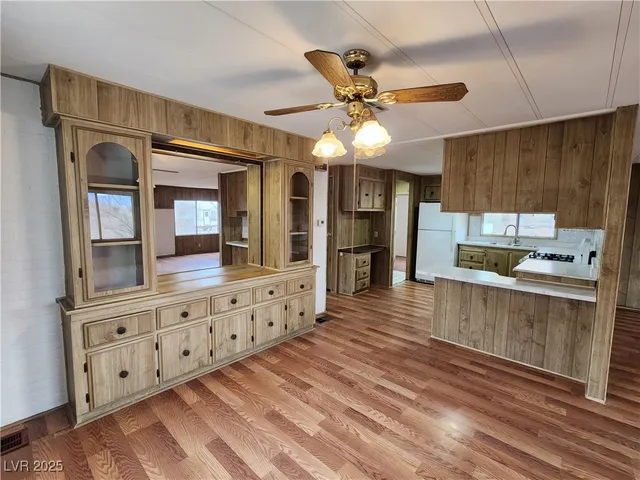 $1,425 | 1111 Hardy Lane, Unit B BACK, Pahrump, NV 89048