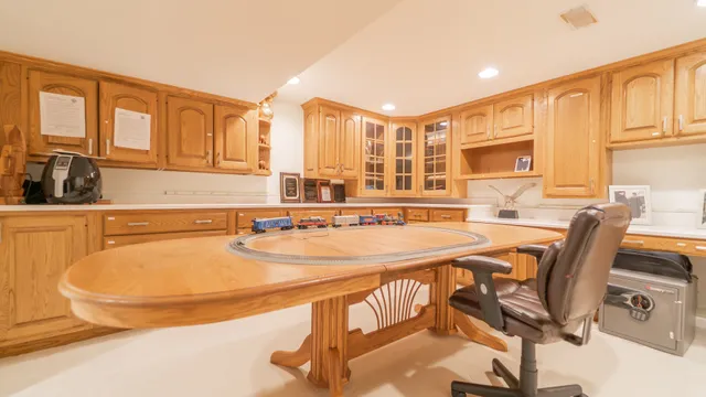 a view of a house with a big yard