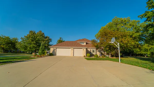 $700,000 | 310 Barrington Drive, Bourbonnais, IL 60914