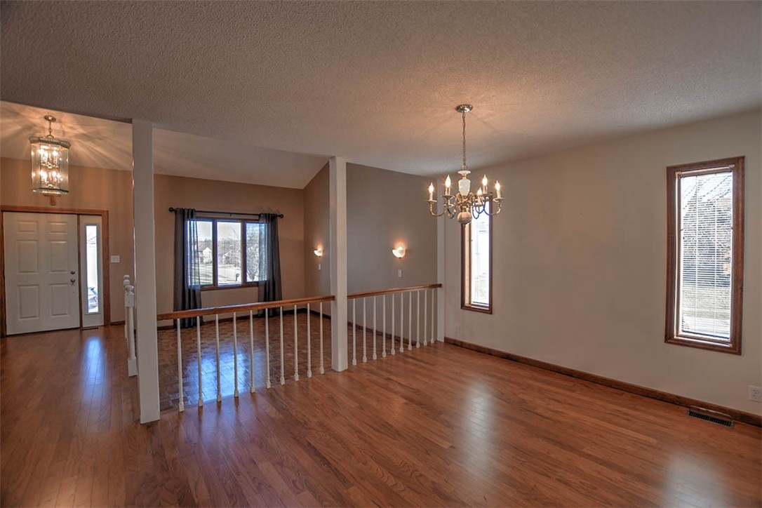 1211 West Scotch Pine Court Decatur, IL 62526 - Photo 10 of 39