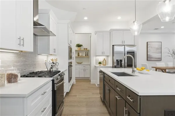 $3,500 | 110 Via Roma, Woodstock, GA 30188