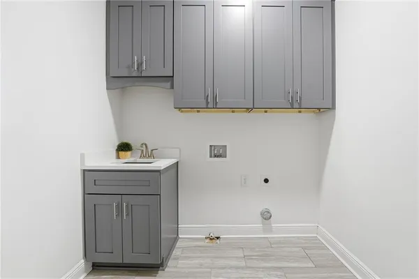 $3,500 | 110 Via Roma, Woodstock, GA 30188