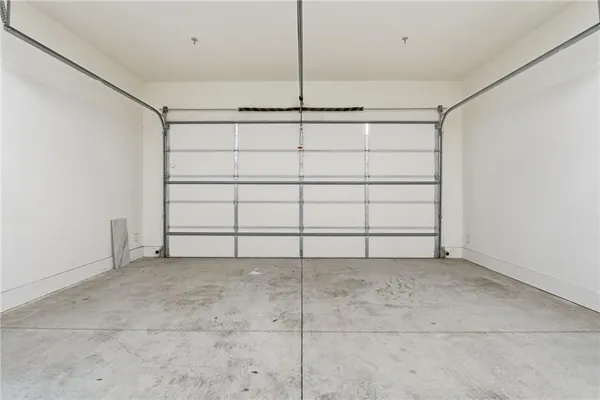 $3,500 | 110 Via Roma, Woodstock, GA 30188