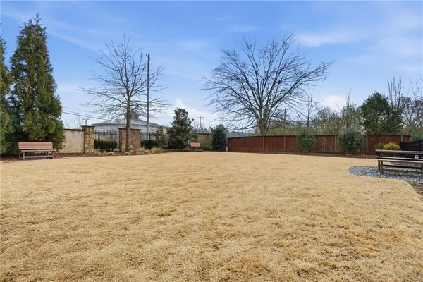 $3,500 | 110 Via Roma, Woodstock, GA 30188