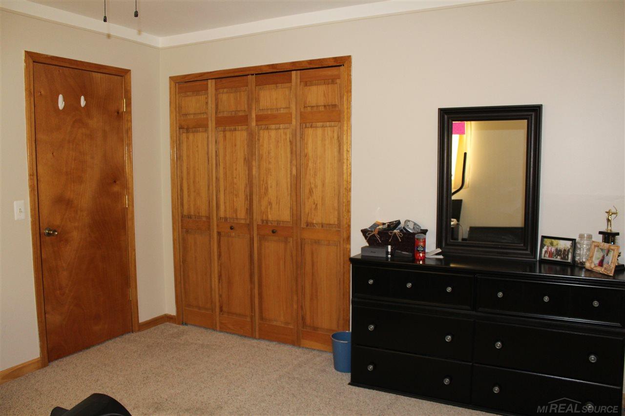 2590 Werner Road Columbus, MI 48063 - Photo 13 of 30
