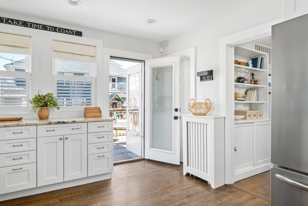 76 Rawson Road Quincy, MA 02170 - Photo 3 of 30 Gallery Image 3