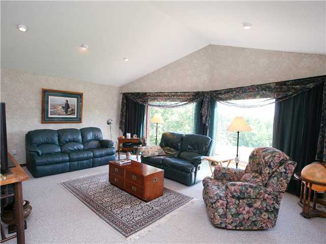 12964 Fairview Road Southeast Newark, OH 43056 - Photo 16 of 25 Gallery Image 16